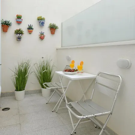 Buteko House Al Apartamento