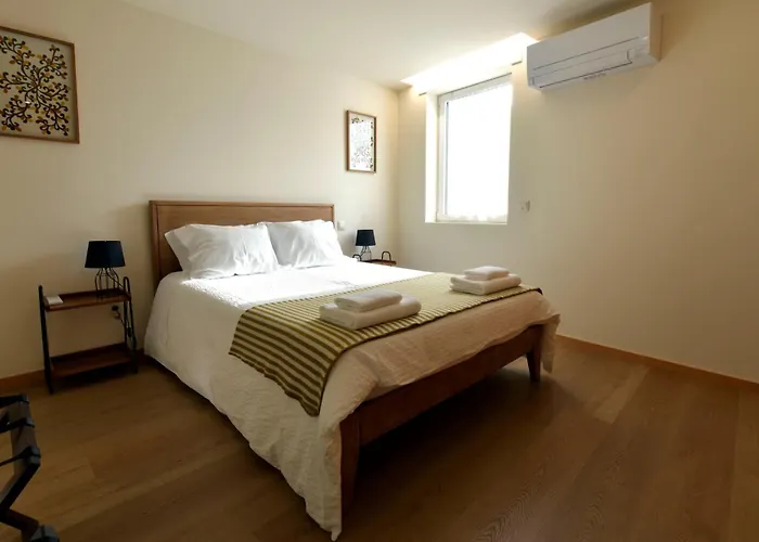 Daire Buteko House Al Miranda do Douro